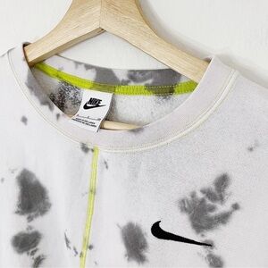 Nike tie dye cropped sweatshirt